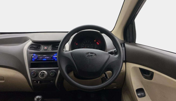 2015 Hyundai Eon ERA PLUS (O), Petrol, Manual, 41,345 km, Steering Wheel Close Up