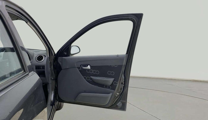 2015 Maruti Alto 800 LXI, Petrol, Manual, 13,603 km, RHS Front Door