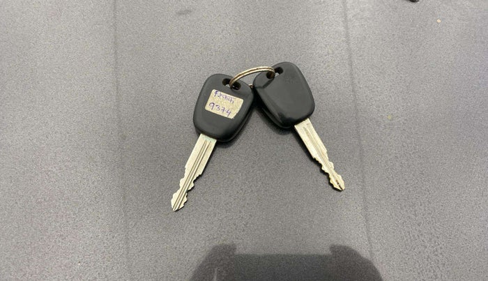 2015 Maruti Alto 800 LXI, Petrol, Manual, 13,603 km, Key Close Up