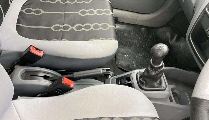 2015 Maruti Alto 800 LXI, Petrol, Manual, 13,603 km, Gear Lever