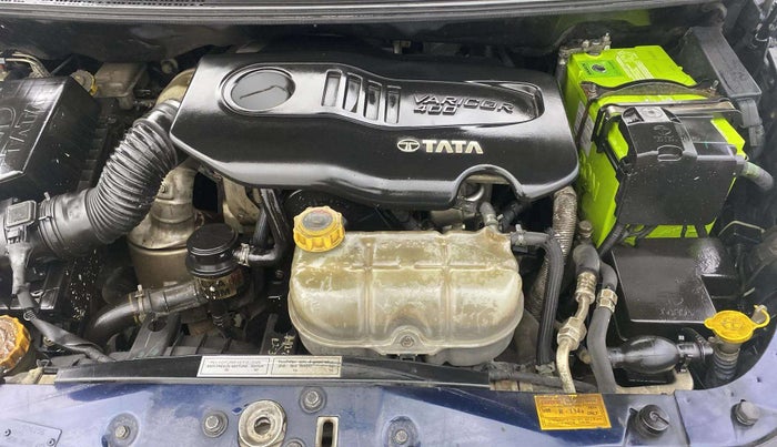 2018 Tata Hexa XM 4X2 7 STR, Diesel, Manual, 1,32,386 km, Engine View - Left