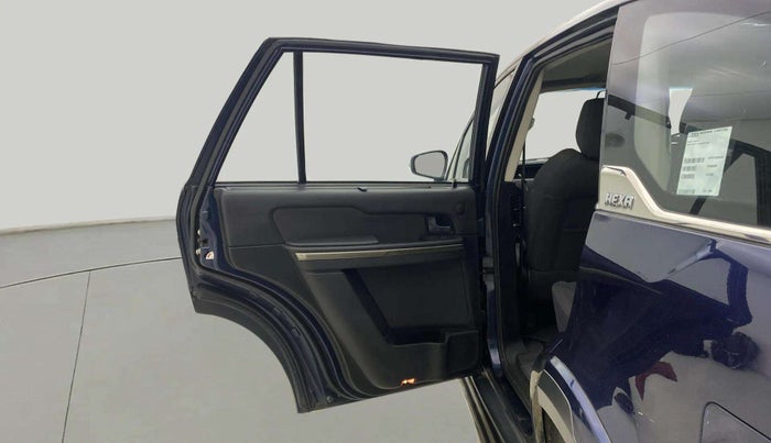 2018 Tata Hexa XM 4X2 7 STR, Diesel, Manual, 1,32,386 km, LHS Rear Door