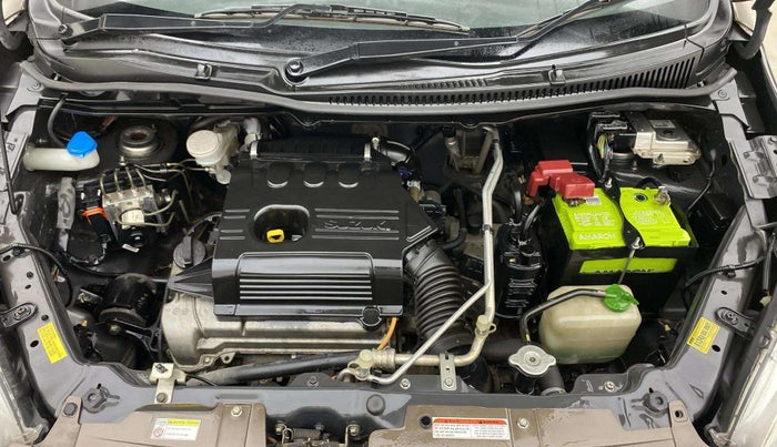 2017 Maruti Wagon R 1.0 VXI (O) AMT, Petrol, Automatic, 42,687 km, Engine View