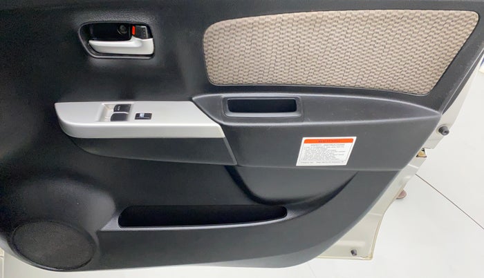 2016 Maruti Wagon R 1.0 LXI CNG, CNG, Manual, 60,307 km, Driver Side Door Panels Control