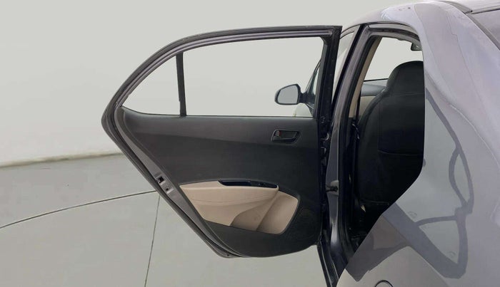 2019 Hyundai Xcent S 1.2, CNG, Manual, 1,20,941 km, LHS Rear Door