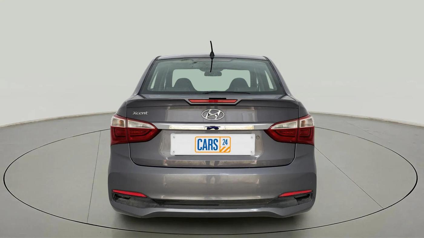 2019 Hyundai Xcent S 1.2, CNG, Manual, 1,20,941 km, Back/Rear
