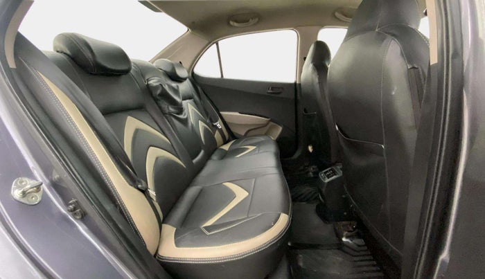 2019 Hyundai Xcent S 1.2, CNG, Manual, 1,20,941 km, Right Side Rear Door Cabin