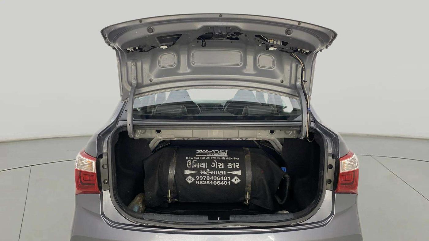 2019 Hyundai Xcent S 1.2, CNG, Manual, 1,20,941 km, Boot Door Open