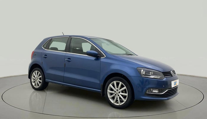 2017 Volkswagen Polo HIGHLINE1.2L, Petrol, Manual, 64,943 km, Right Front Diagonal