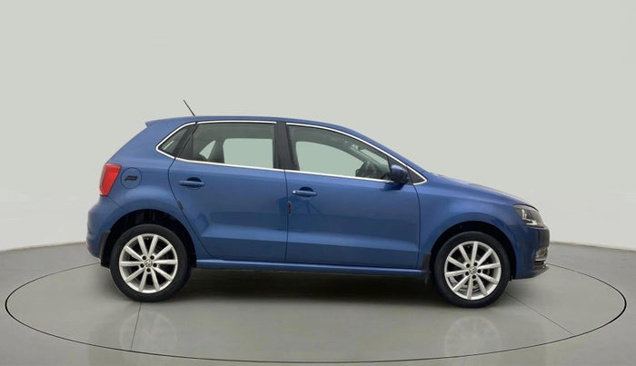 2017 Volkswagen Polo HIGHLINE1.2L, Petrol, Manual, 64,943 km, Right Side View