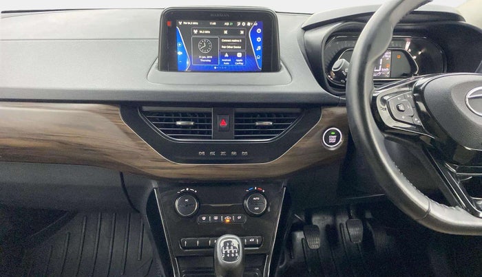 2022 Tata NEXON XZ PLUS PETROL KAZIRANGA, Petrol, Manual, 28,504 km, Air Conditioner
