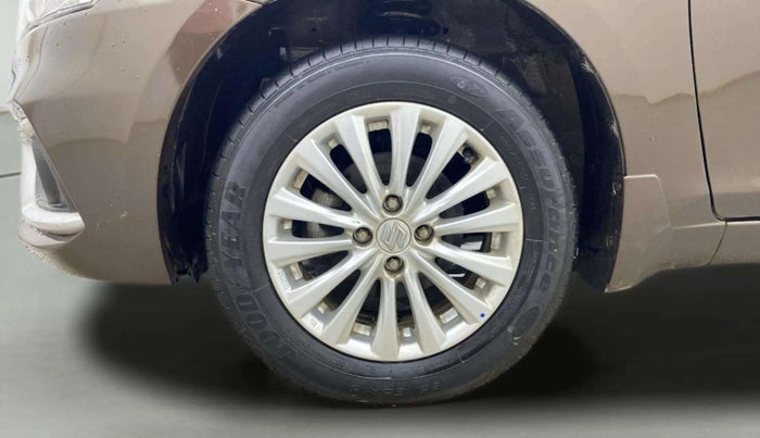 2019 Maruti Ciaz DELTA 1.5 SHVS MT PETROL, Petrol, Manual, 24,650 km, Left Front Wheel