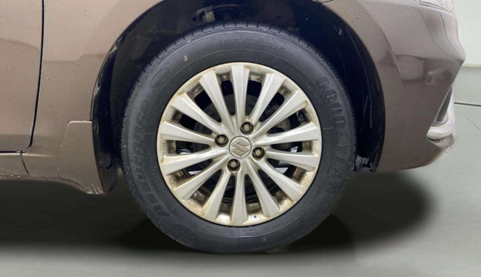 2019 Maruti Ciaz DELTA 1.5 SHVS MT PETROL, Petrol, Manual, 24,650 km, Right Front Wheel