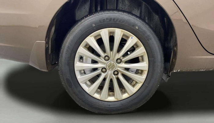 2019 Maruti Ciaz DELTA 1.5 SHVS MT PETROL, Petrol, Manual, 24,650 km, Right Rear Wheel
