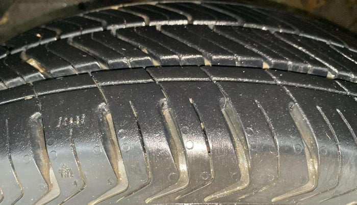 2018 Maruti Swift ZXI PLUS, Petrol, Manual, 58,836 km, Left Front Tyre Tread