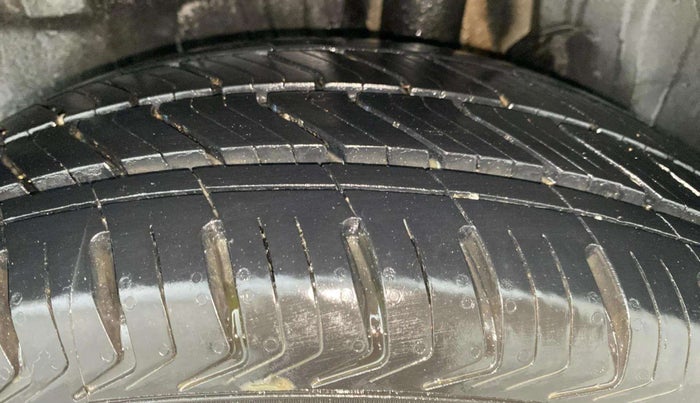 2018 Maruti Swift ZXI PLUS, Petrol, Manual, 58,836 km, Left Rear Tyre Tread