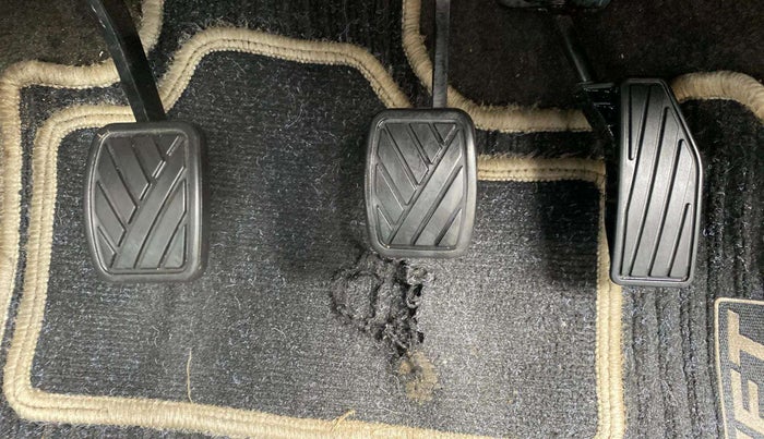 2018 Maruti Swift ZXI PLUS, Petrol, Manual, 58,836 km, Pedals
