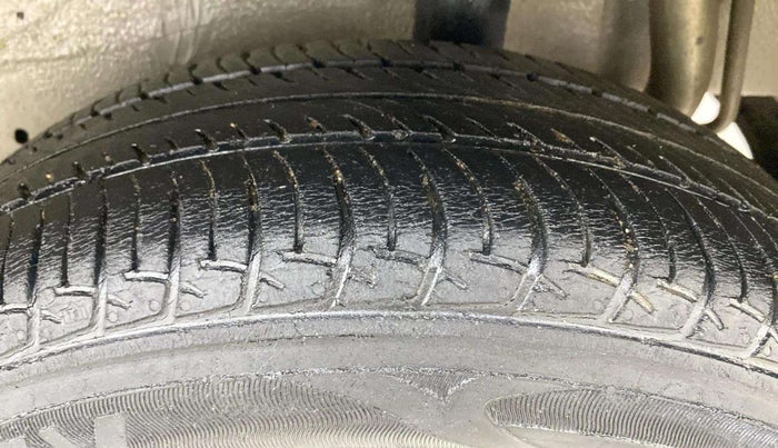 2017 Maruti Celerio VXI AMT, Petrol, Automatic, 35,465 km, Left Rear Tyre Tread