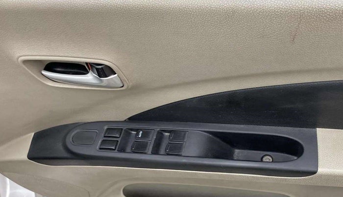 2017 Maruti Celerio VXI AMT, Petrol, Automatic, 35,465 km, Driver Side Door Panels Control