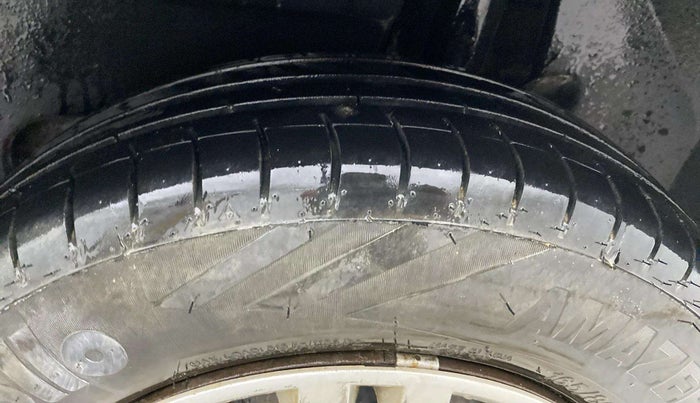 2018 Maruti Dzire VXI, Petrol, Manual, 67,542 km, Left Rear Tyre Tread