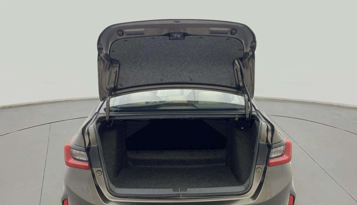 2022 Honda City 1.5L I-VTEC V CVT 5TH GEN, Petrol, Automatic, 16,073 km, Boot Door Open