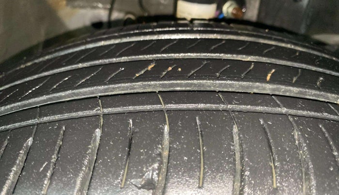 2022 Honda City 1.5L I-VTEC V CVT 5TH GEN, Petrol, Automatic, 16,073 km, Right Front Tyre Tread