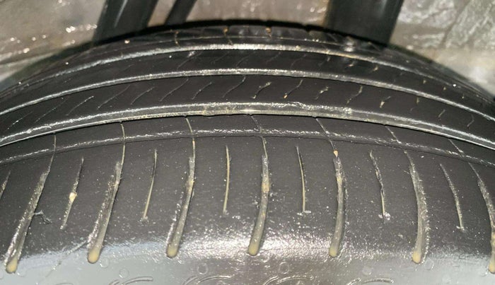 2022 Honda City 1.5L I-VTEC V CVT 5TH GEN, Petrol, Automatic, 16,073 km, Left Rear Tyre Tread