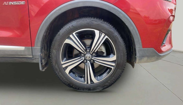 2022 MG ASTOR SHARP 1.5 MT, Petrol, Manual, 11,707 km, Right Front Wheel