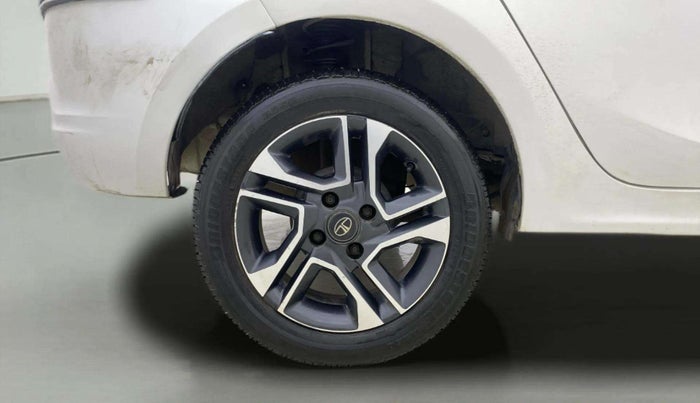 2021 Tata TIGOR XZA PLUS PETROL, Petrol, Automatic, 27,243 km, Right Rear Wheel