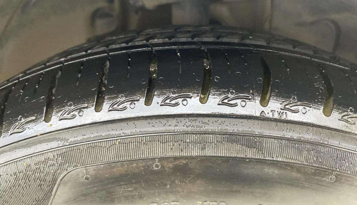 2021 Tata TIGOR XZA PLUS PETROL, Petrol, Automatic, 27,243 km, Right Front Tyre Tread