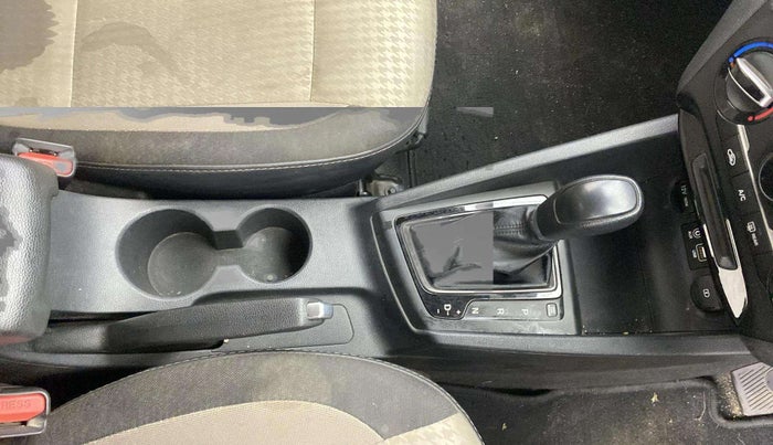 2019 Hyundai Elite i20 SPORTZ PLUS  1.2 CVT, Petrol, Automatic, 35,835 km, Gear Lever