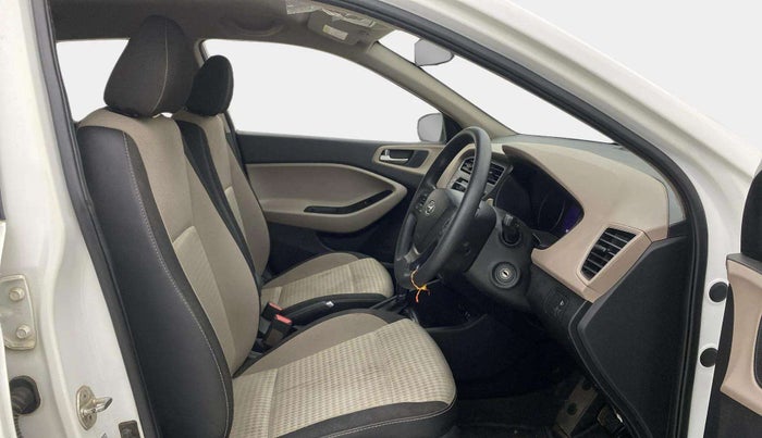2019 Hyundai Elite i20 SPORTZ PLUS  1.2 CVT, Petrol, Automatic, 35,835 km, Right Side Front Door Cabin