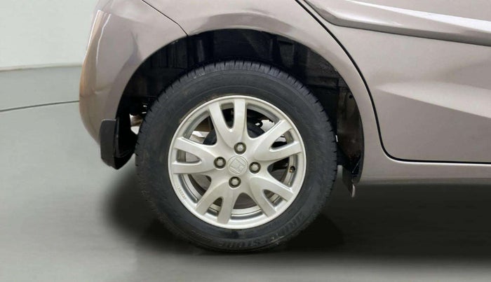 2015 Honda Brio VX AT, Petrol, Automatic, 42,184 km, Right Rear Wheel