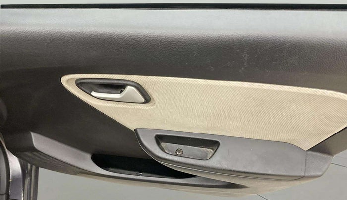 2021 Maruti Alto LXI, Petrol, Manual, 73,903 km, Driver Side Door Panels Control