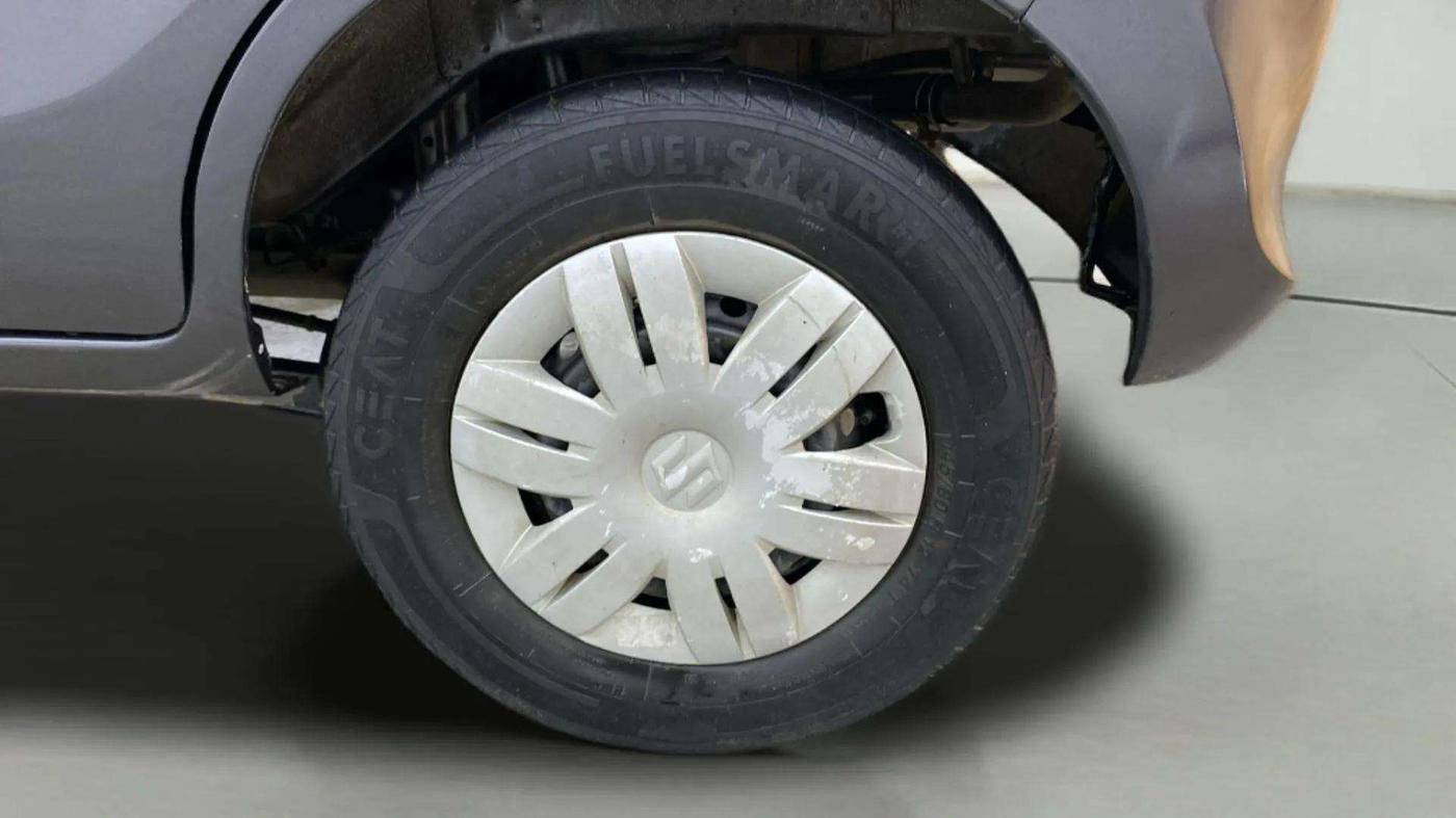 2021 Maruti Alto LXI, Petrol, Manual, 73,903 km, Left Rear Wheel
