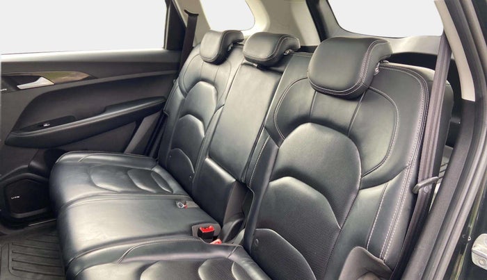 2021 MG HECTOR SHARP 1.5 DCT PETROL, Petrol, Automatic, 36,363 km, Right Side Rear Door Cabin