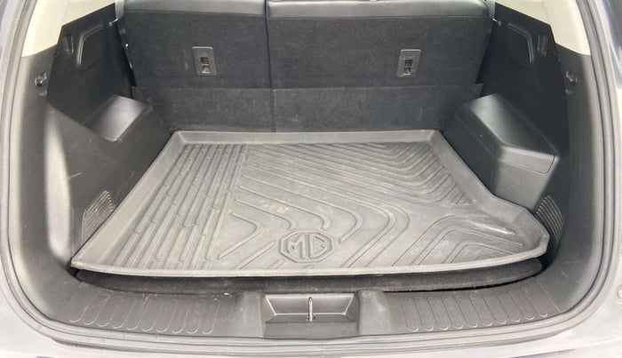 2021 MG HECTOR SHARP 1.5 DCT PETROL, Petrol, Automatic, 36,363 km, Boot Inside