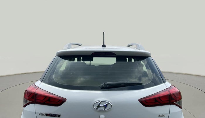 2017 Hyundai i20 Active 1.2 SX, Petrol, Manual, 1,06,044 km, Rear Windshield