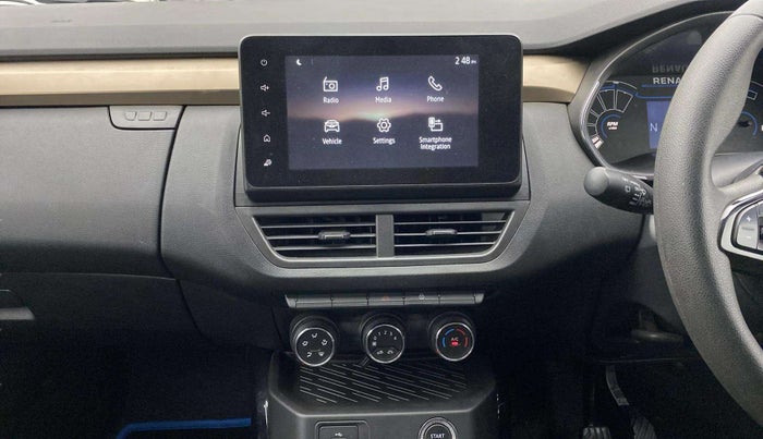 2022 Renault Kiger RXT AMT, Petrol, Automatic, 16,264 km, Air Conditioner