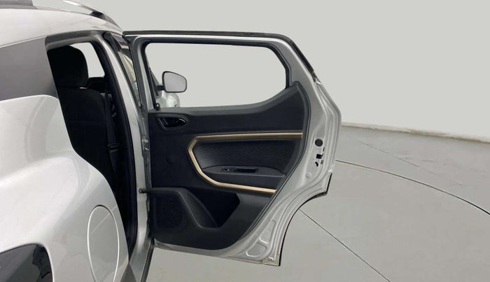 2022 Renault Kiger RXT AMT, Petrol, Automatic, 16,264 km, RHS Rear Door