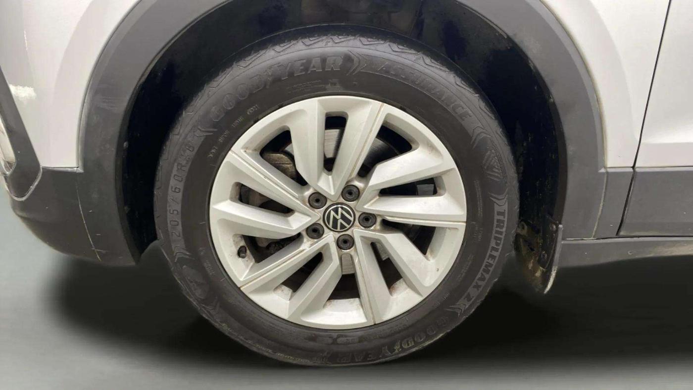 2021 Volkswagen TAIGUN GT 1.5 TSI MT, Petrol, Manual, 58,726 km, Left Front Wheel