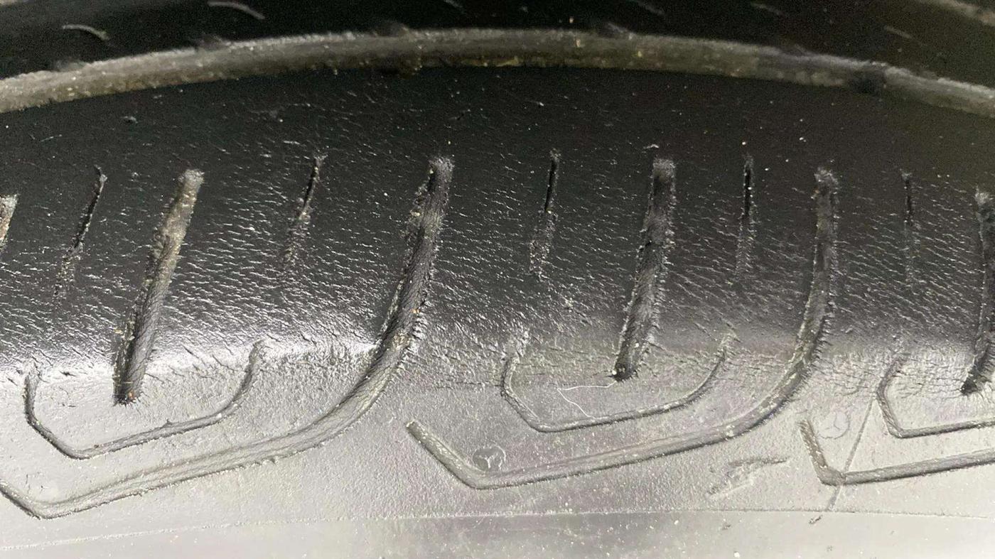 2021 Volkswagen TAIGUN GT 1.5 TSI MT, Petrol, Manual, 58,726 km, Right Front Tyre Tread