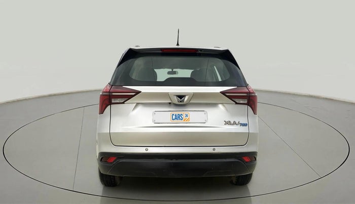 2022 Mahindra XUV700 MX P MT 5 STR, Petrol, Manual, 10,908 km, Back/Rear