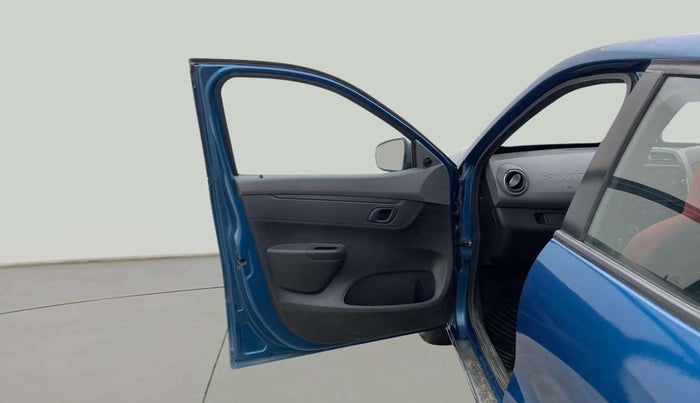 2021 Renault Kwid RXT 1.0 AMT, Petrol, Automatic, 34,825 km, LHS Front Door