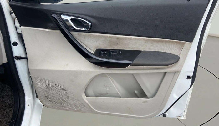 2022 Tata TIGOR XZ PLUS PETROL, Petrol, Manual, 66,191 km, Driver Side Door Panels Control