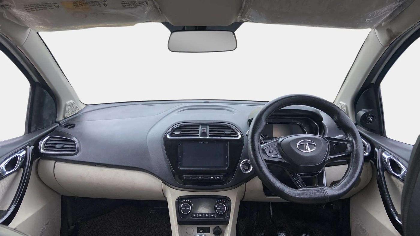 2022 Tata TIGOR XZ PLUS PETROL, Petrol, Manual, 66,238 km, Dashboard