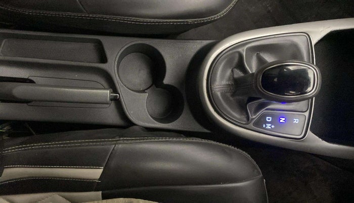 2020 Hyundai GRAND I10 NIOS SPORTZ AMT 1.2 KAPPA VTVT, Petrol, Automatic, 62,502 km, Gear Lever