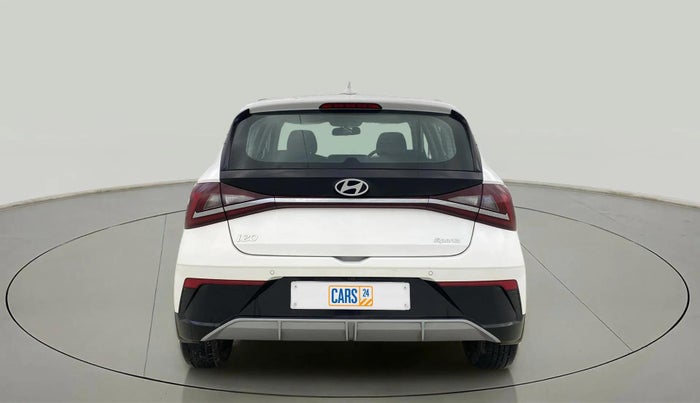 2024 Hyundai NEW I20 SPORTZ 1.2 IVT, Petrol, Automatic, 7,081 km, Back/Rear