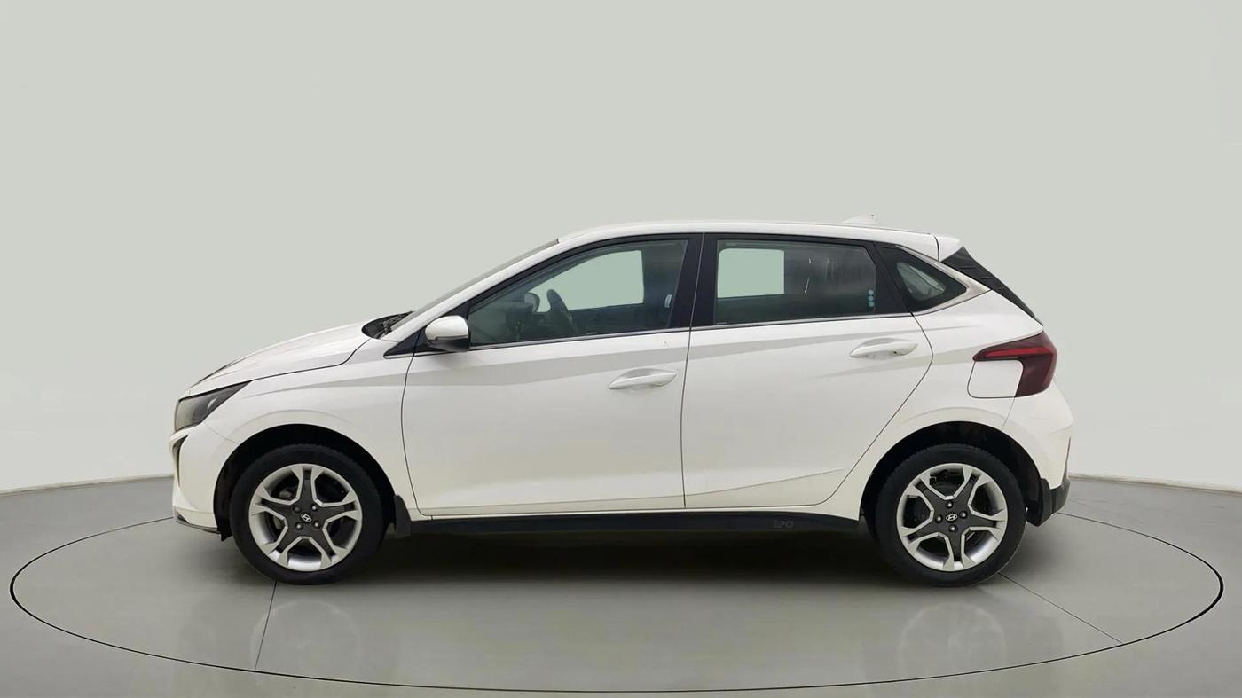 2024 Hyundai NEW I20 SPORTZ 1.2 IVT, Petrol, Automatic, 7,081 km, Left Side
