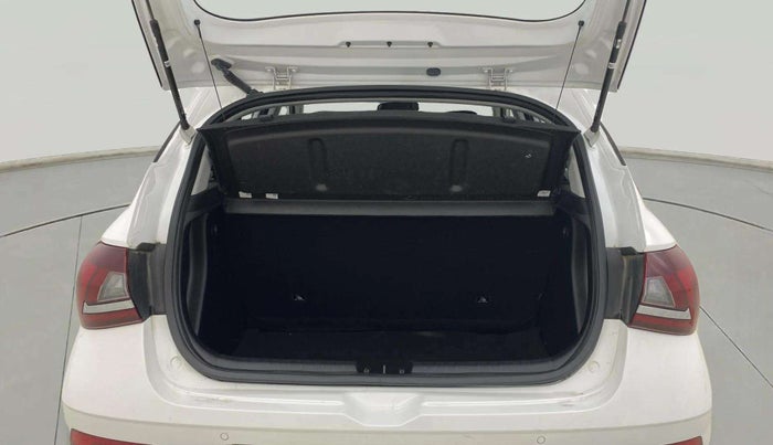 2024 Hyundai NEW I20 SPORTZ 1.2 IVT, Petrol, Automatic, 7,081 km, Boot Open Zoomed View